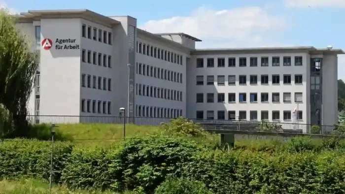 Agentur für Arbeit: Ihr direkter Draht zu Jobsuche, Beratung und Leistungen